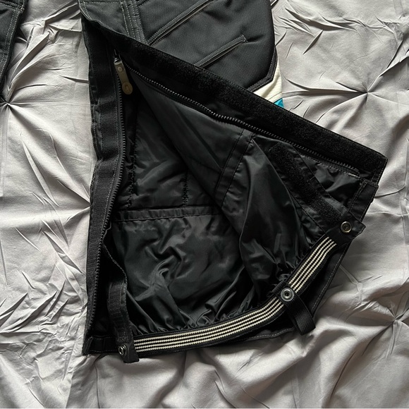 Women’s size small blue black and White Castle X snowmobile pants size small - Picture 9 of 9